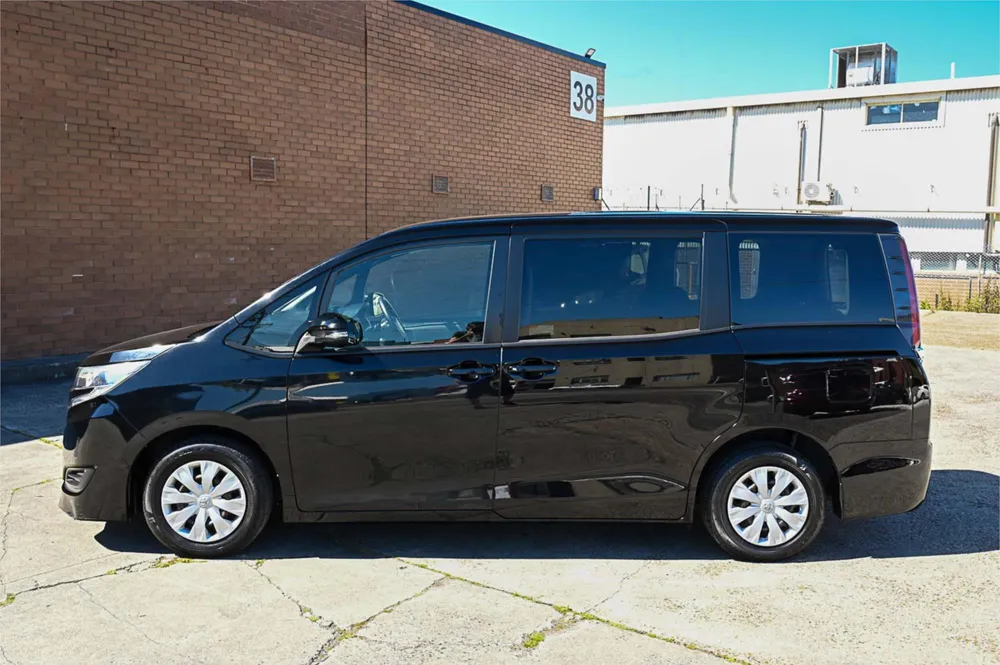 2020 Toyota Noah Side Lift Up Seat - photo 9