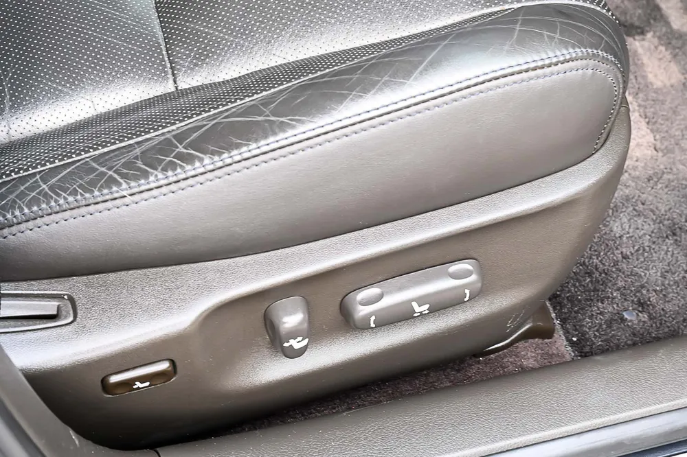 2008 Toyota Crown Athlete - photo 20