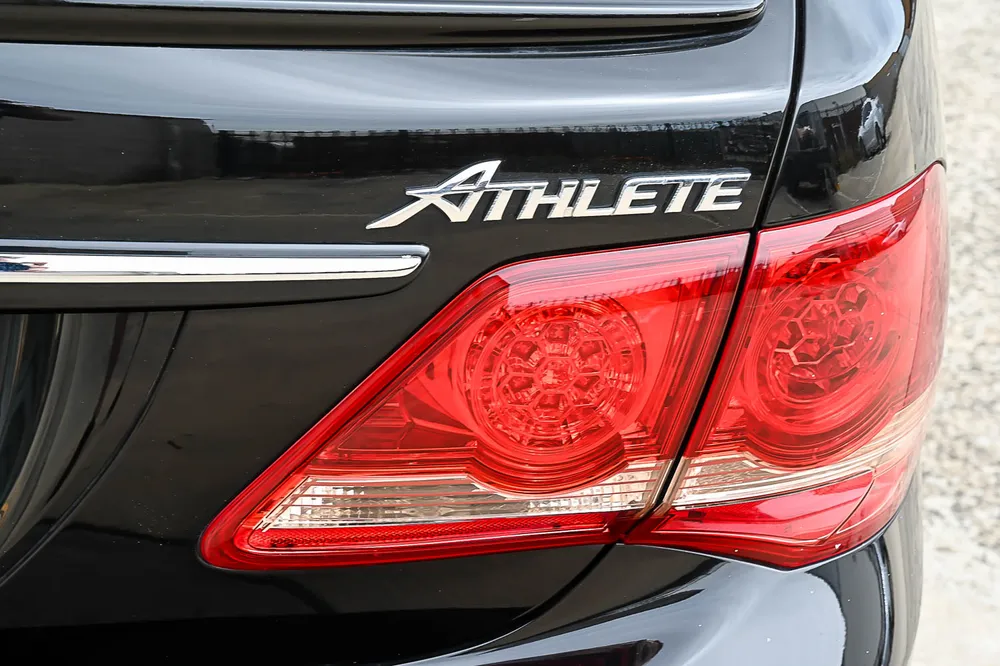 2008 Toyota Crown Athlete - photo 16