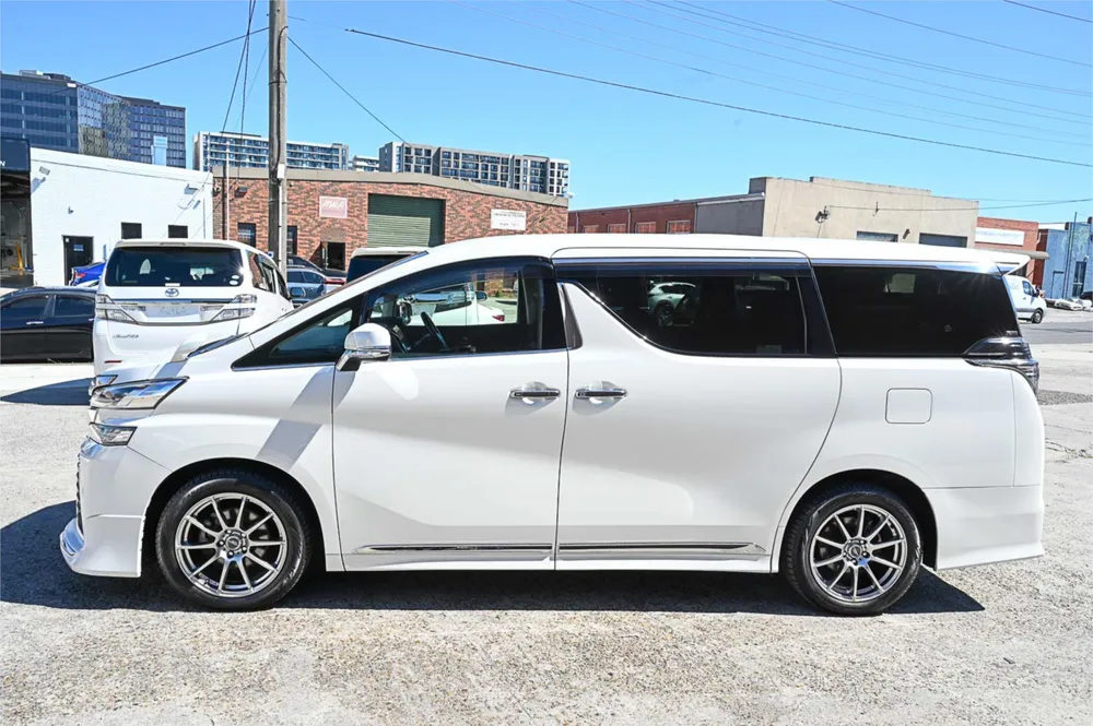 2015 Toyota Vellfire 2.5Z - photo 7