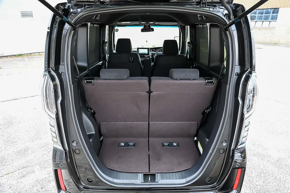 2020 Honda N-BOX CUSTOM G L HONDA SENSING - photo 8