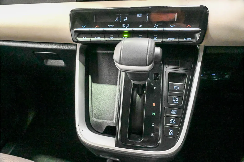 2022 Toyota Noah HV G TYPE 1 1MEI - photo 23