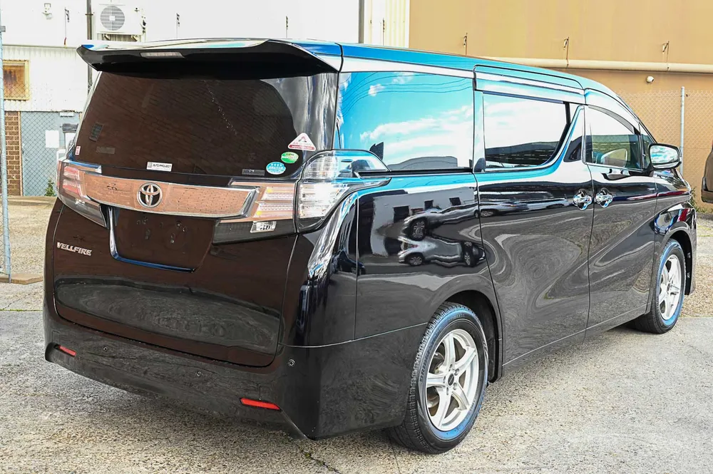 2015 Toyota Vellfire 2.5V - photo 16
