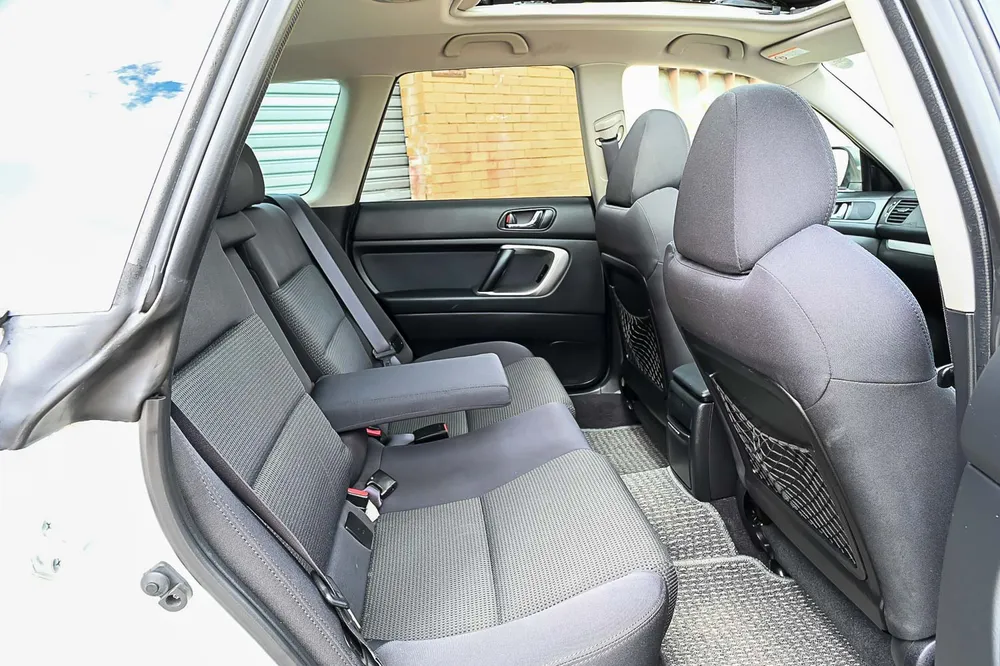 2006 Subaru Legacy - photo 13