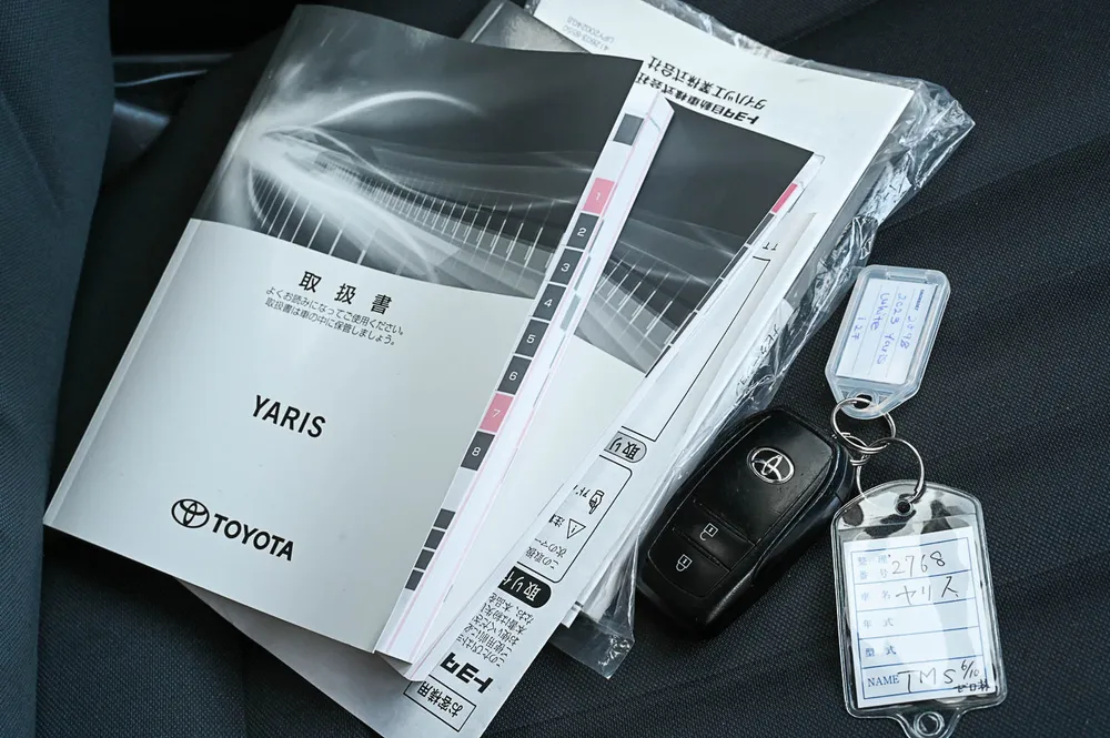 2023 Toyota Yaris HYBRID X 4WD - photo 24