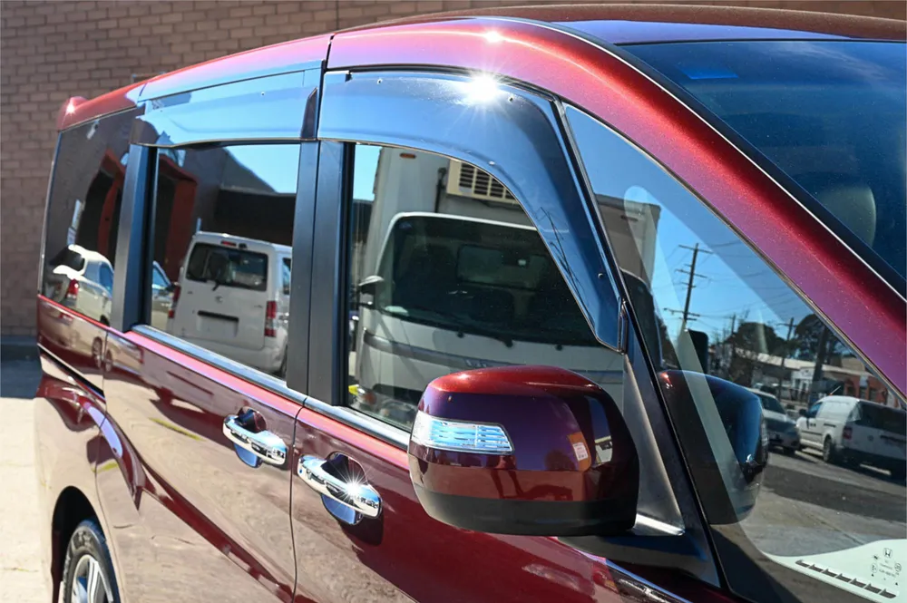 2018 Honda Stepwgn HYBRID GEX HONDA SENSING - photo 3