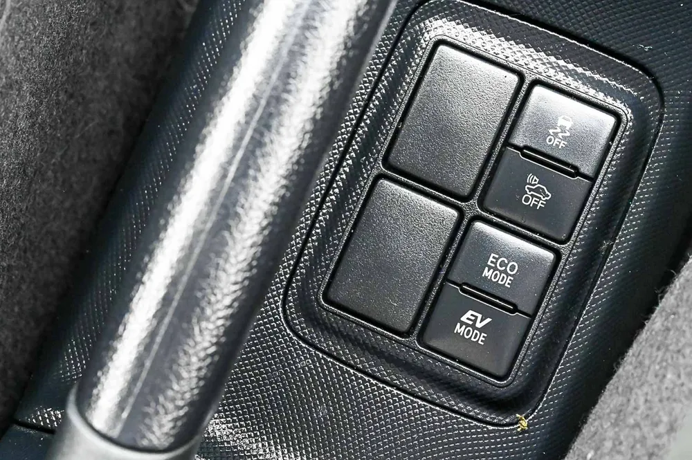 2019 Toyota Aqua S - photo 16
