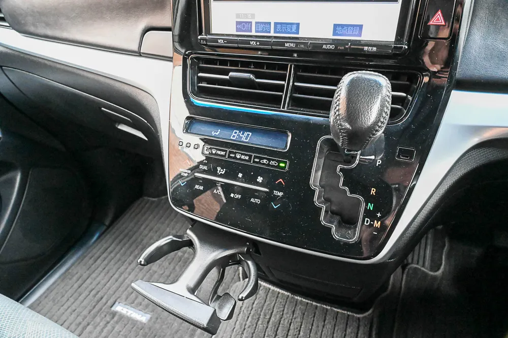2017 Toyota Estima AERAS PREMIUM 9 INCH - photo 22