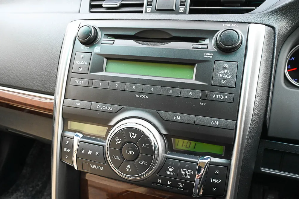 2013 Toyota Mark X - photo 25