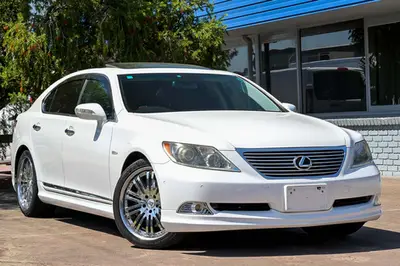 2006 Lexus LS460