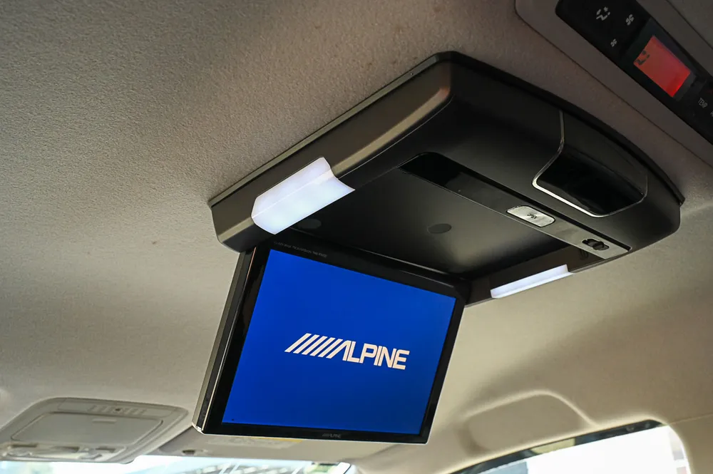 2014 Toyota Noah HV G - photo 4