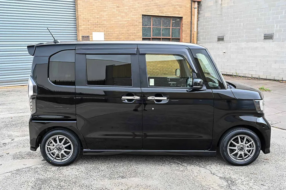 2020 Honda N-BOX CUSTOM G L HONDA SENSING - photo 10