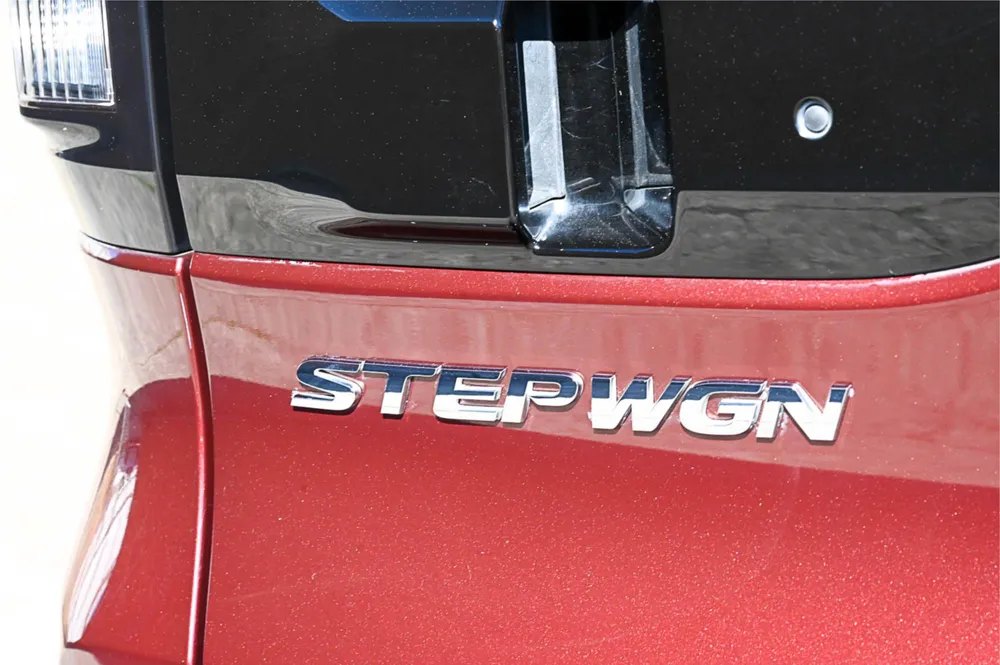2018 Honda Stepwgn HYBRID GEX HONDA SENSING - photo 8