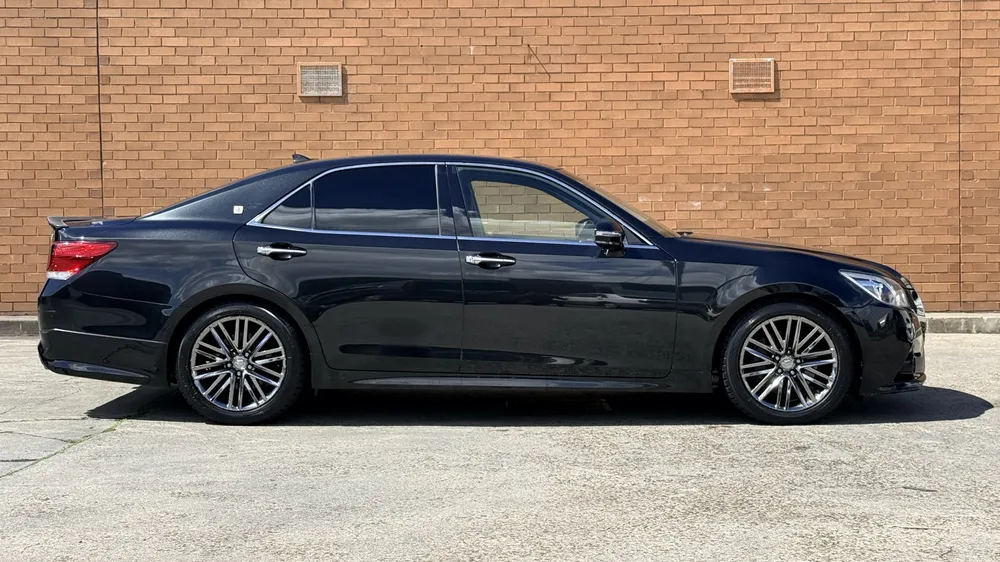2014 Toyota Crown Athlete Athlete G - photo 22