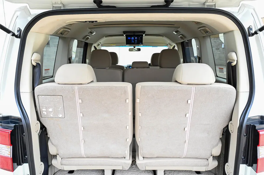 2013 Mitsubishi Delica D5 4WD D POWER PACK -JI - photo 9