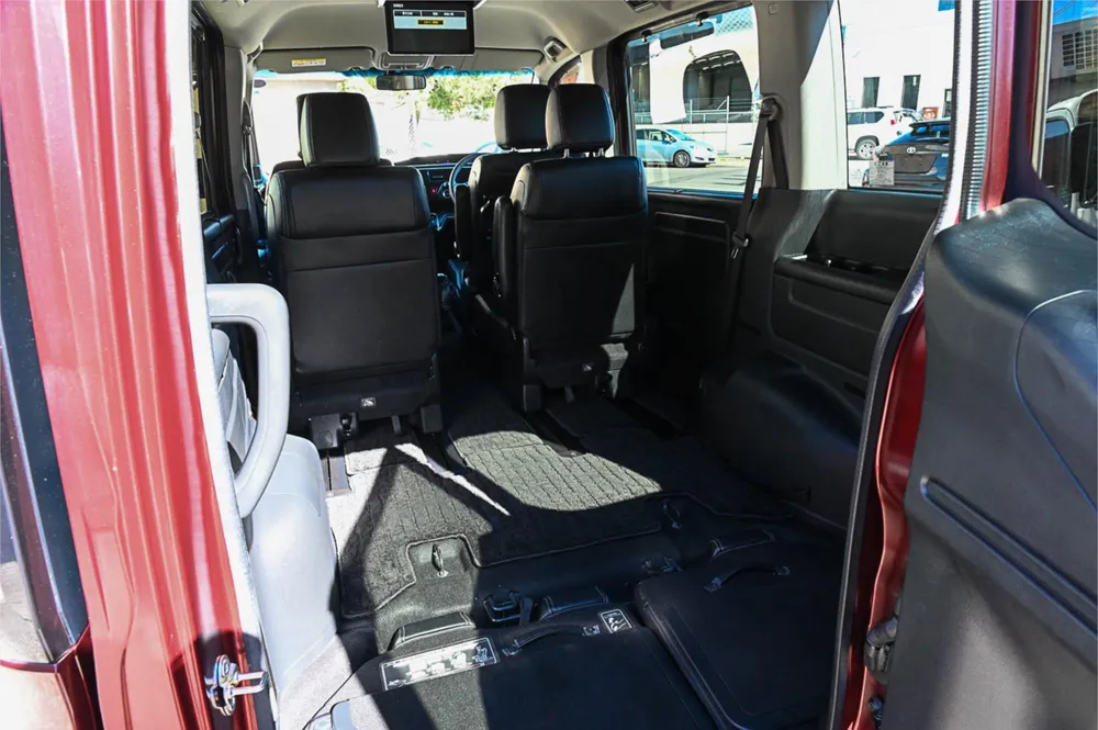 2018 Honda Stepwgn HYBRID GEX HONDA SENSING - photo 10