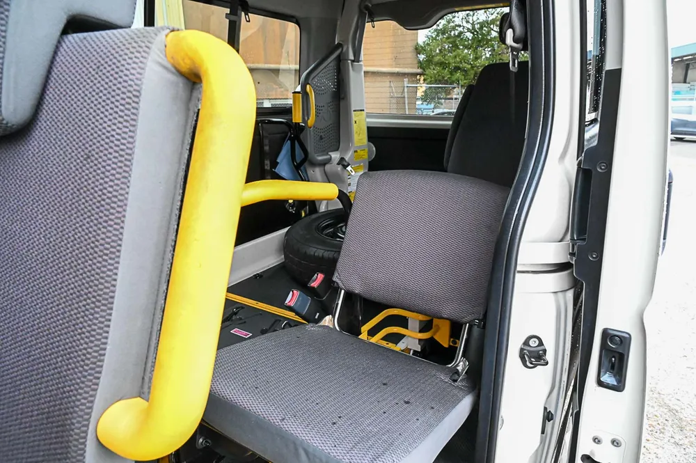 2013 Toyota Hiace Welcab Welcab - photo 10