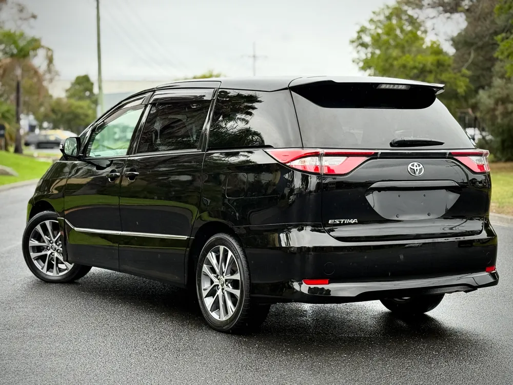 2016 Toyota Estima AERAS - photo 16