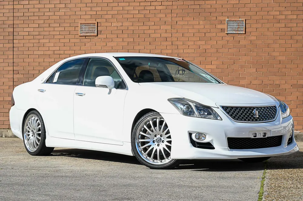2008 Toyota Crown Athlete G - photo 1