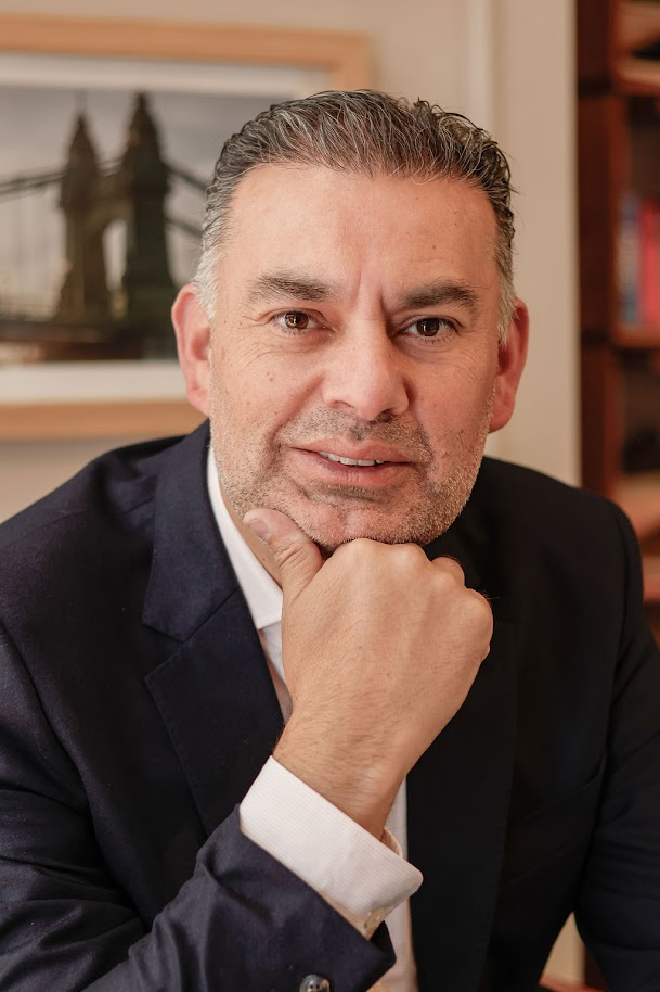 Fernando Anzures