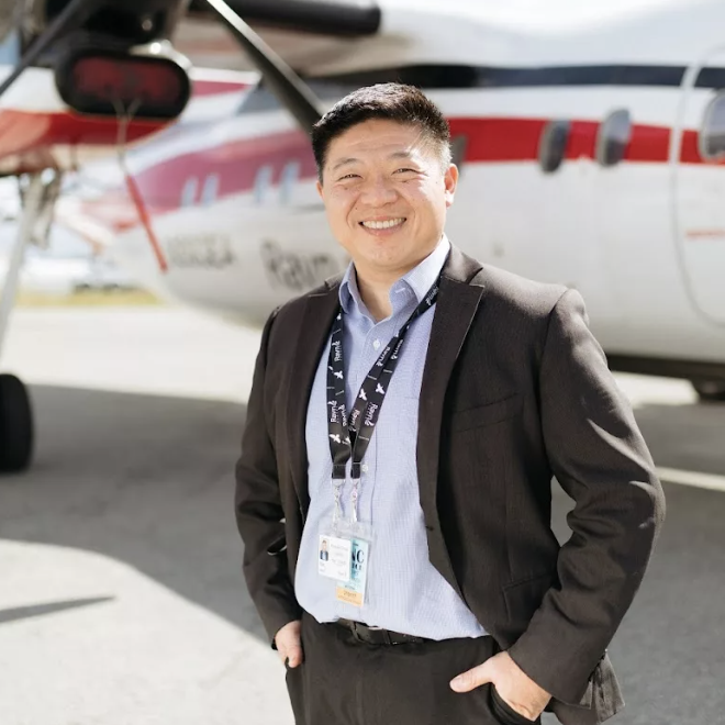 Portrait of Tom Hsieh, New Pacific Airlines / Ravn Alaska