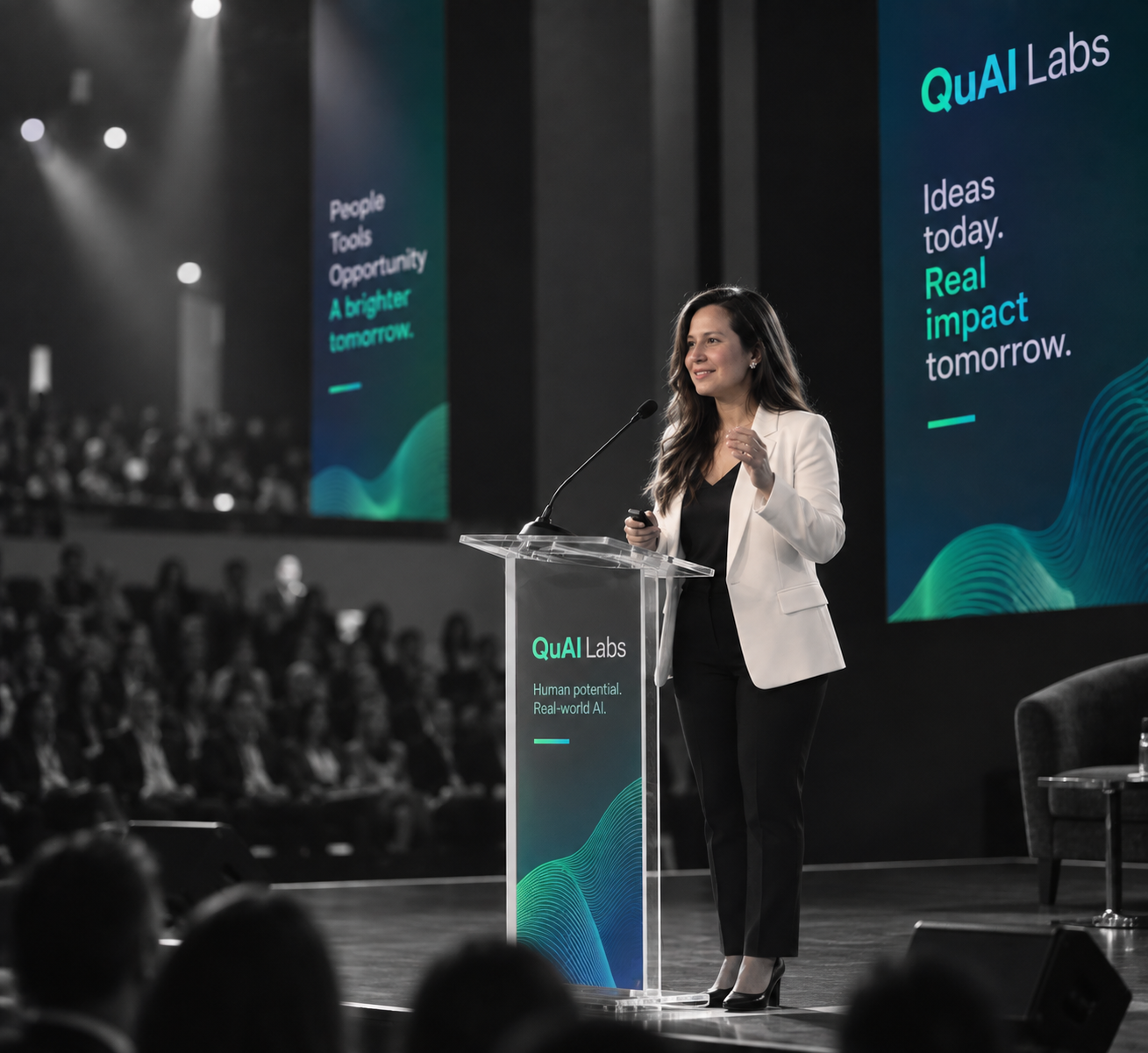 María Carbajal speaking at a technology event