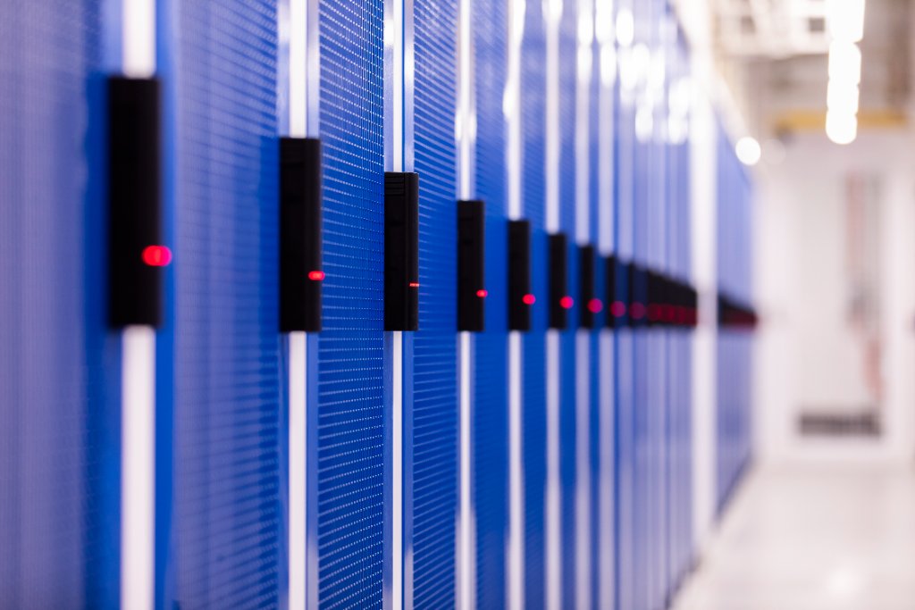 Data centre cabling