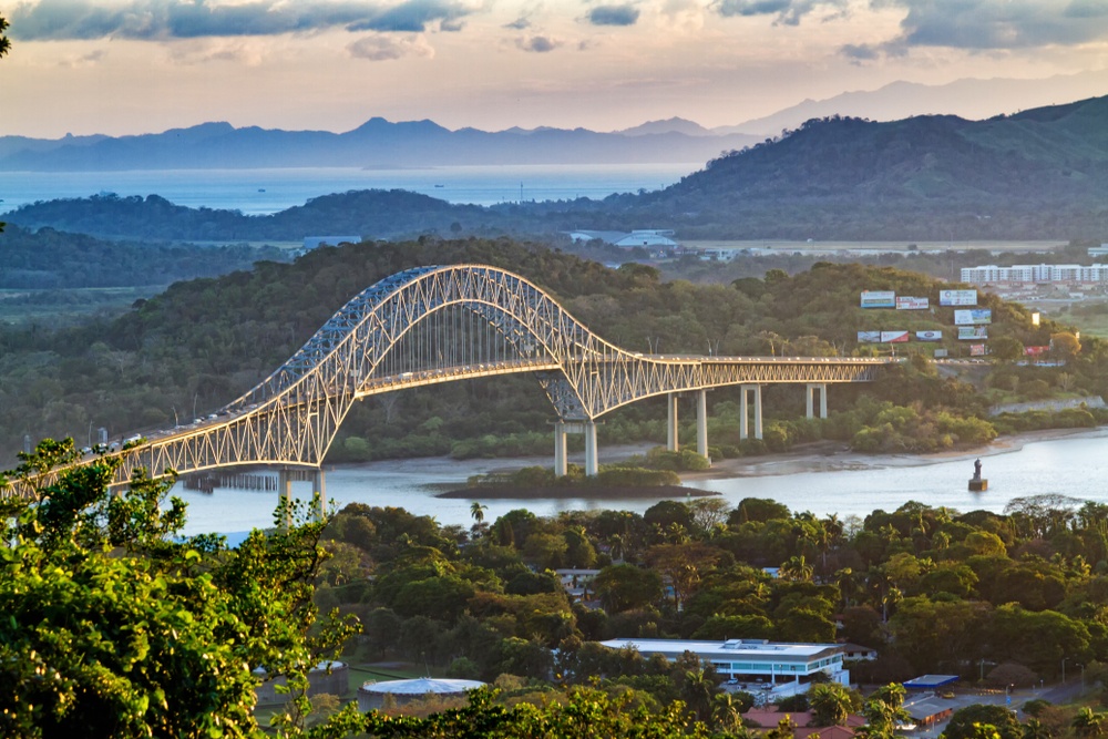 Panama Canal (Cruising), Panama