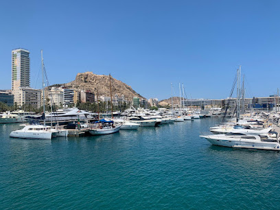 Marina Deportiva del Puerto de Alicante