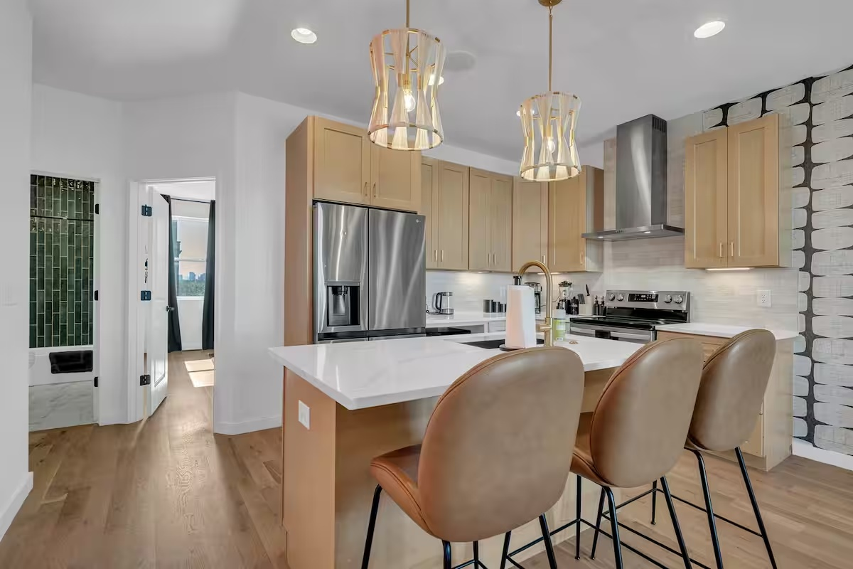 Ham 2 - Aerie-Rooftop Patio & Spa-Mins to Broadway! 4