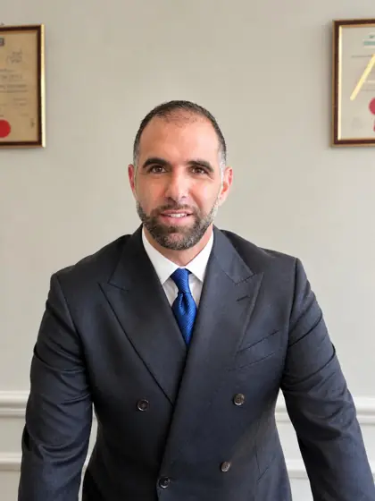 Maître Jordan Aaron Zaghdoun, avocat et notaire francophone à Jérusalem