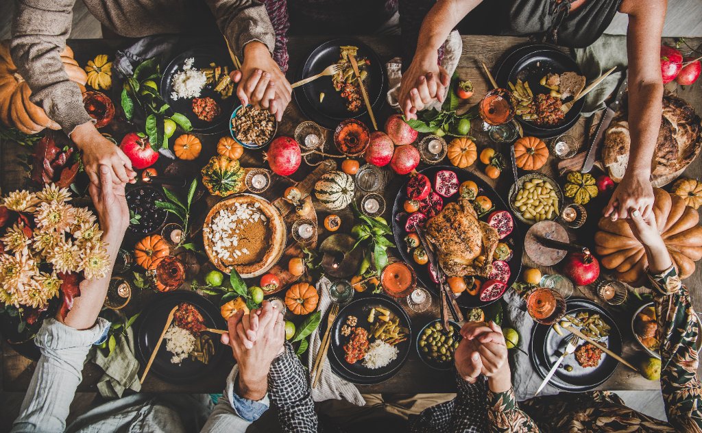 The Ministry of the Table: Biblical Hospitality in the Home