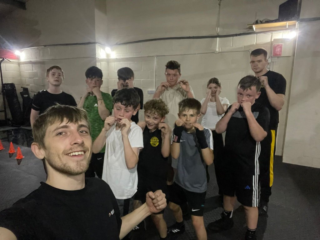 Teens Boxing (11-16) class at Basingstoke Boxing Classes