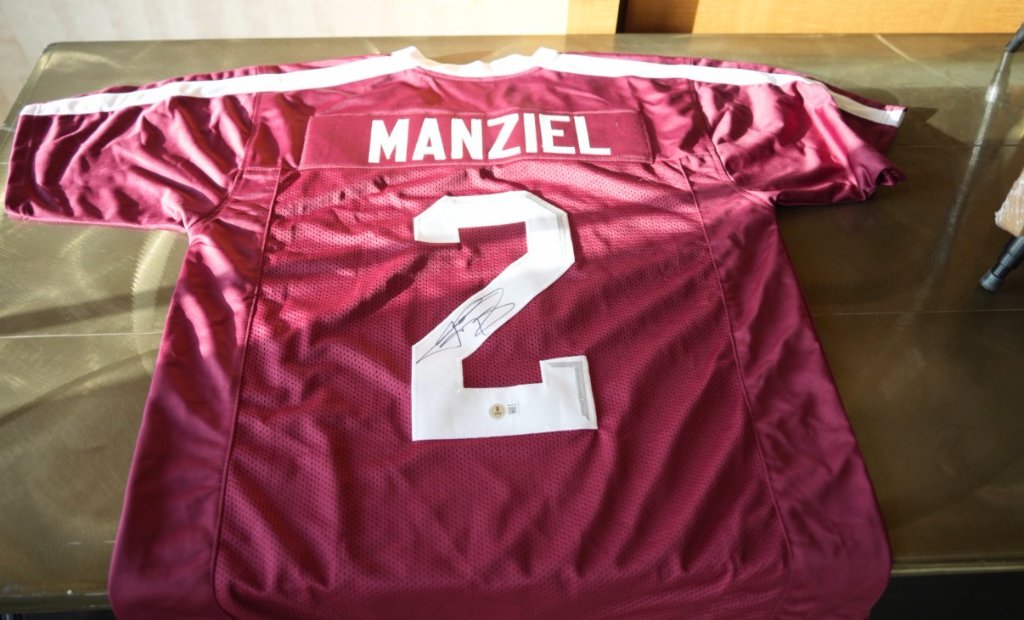 Signed Johnny Manziel Texas A&M jersey