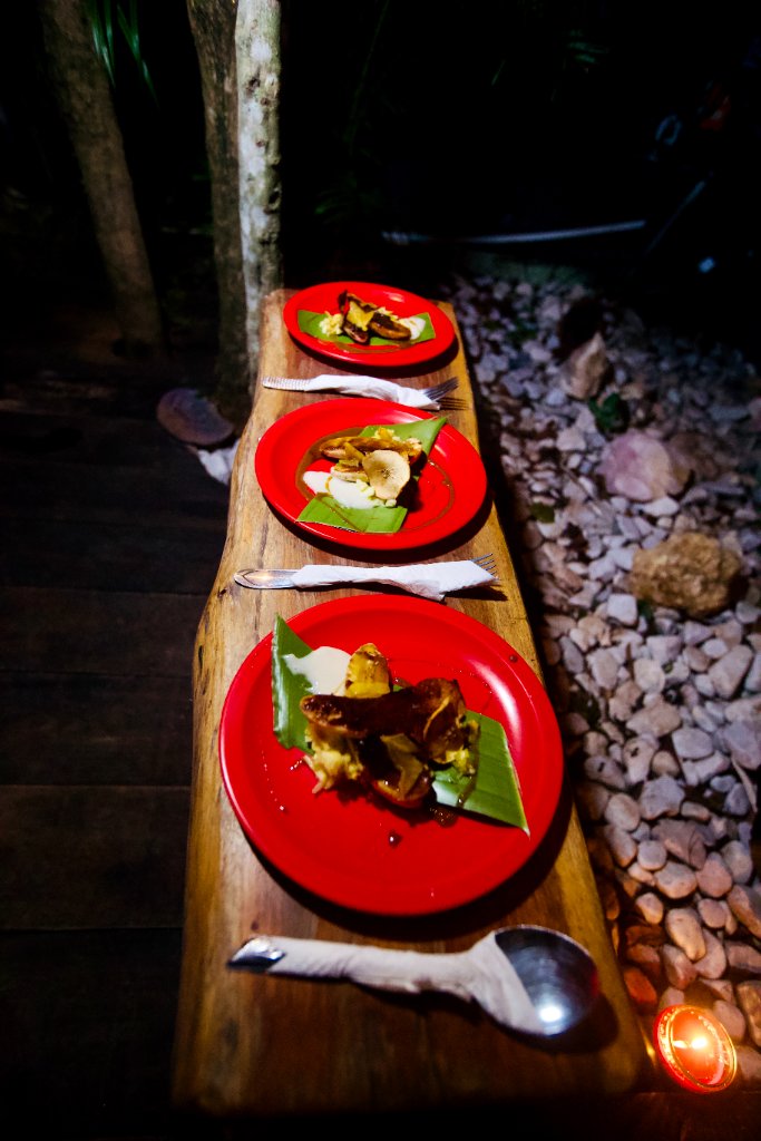 Red plates lineup