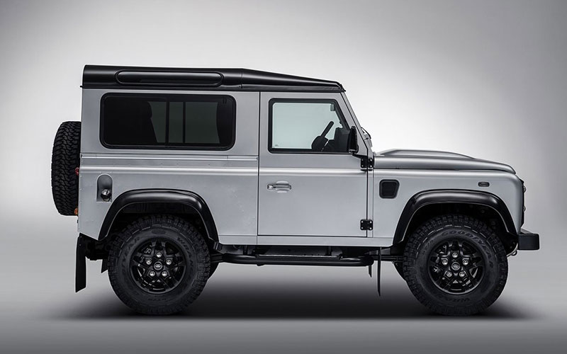 Land Rover Puma Defender 90