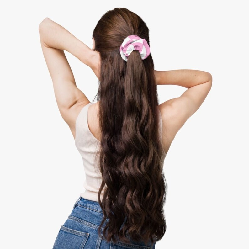 Custom pink checkered scrunchie design
