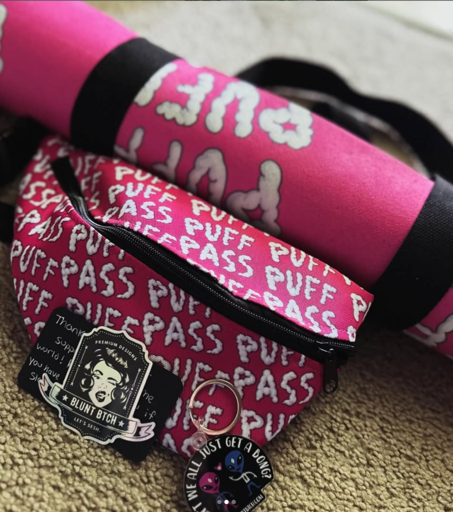 Blunt Bitch puff pass yoga mat and bag