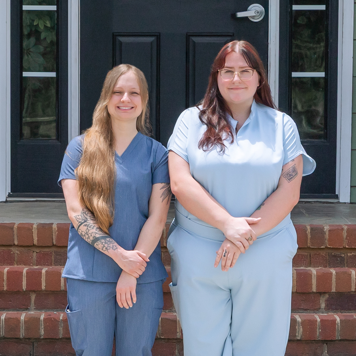 Veterinary Assistants, Katie & Kira - Office staff at Animal Eye Care of Richmond