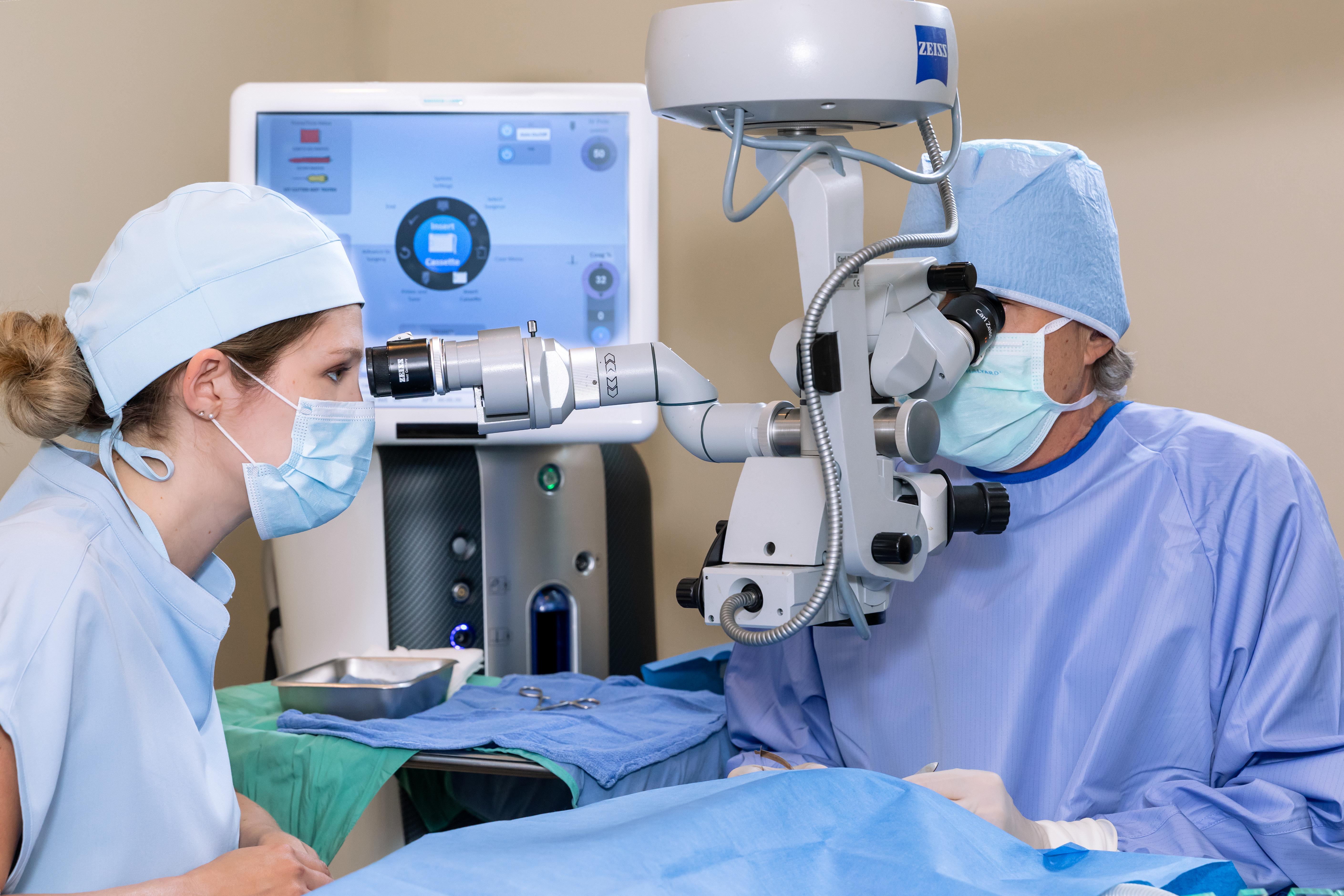 Cataract Surgery - Veterinary ophthalmology service at Animal Eye Care of Richmond