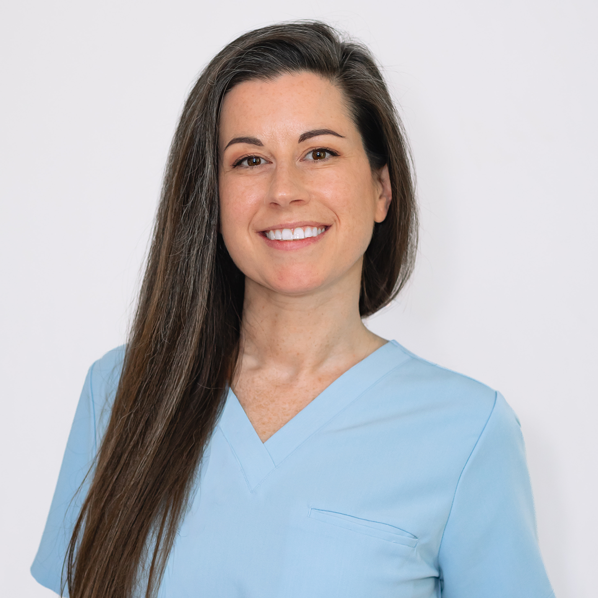 Dr. Dr. Ashley Sommerkamp, Veterinary Ophthalmologist - Board-certified veterinary ophthalmologist