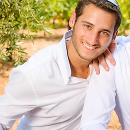 לירון שניר