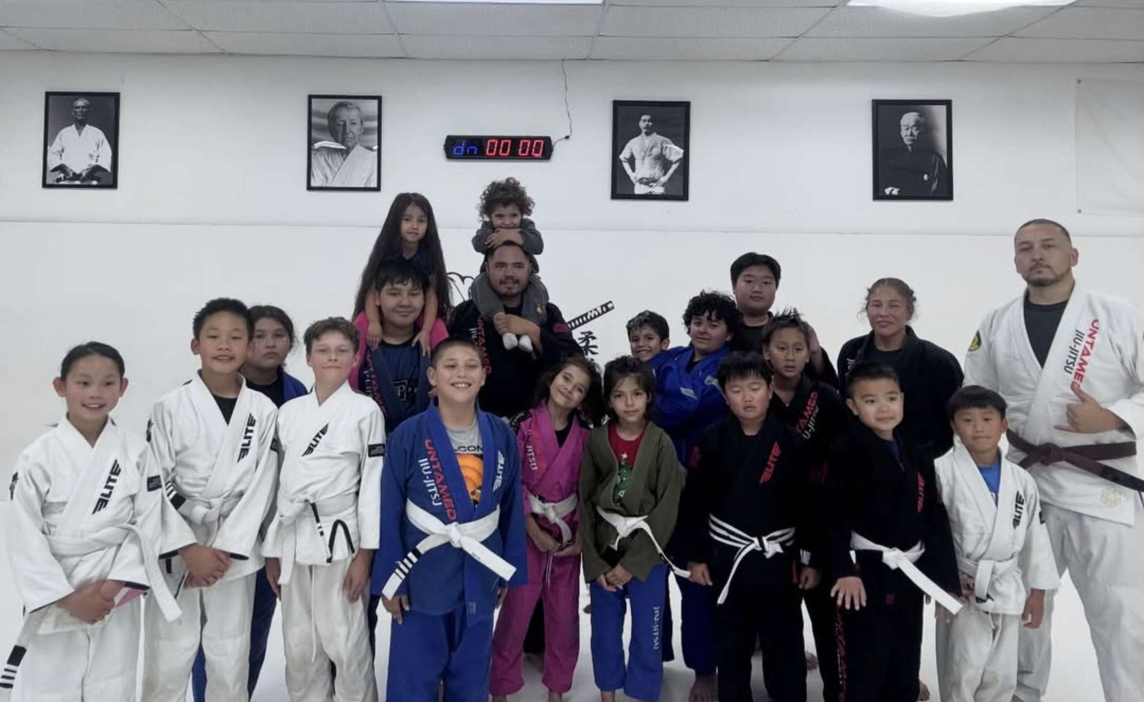 The Untamed youth Brazilian Jiu-Jitsu class group photo
