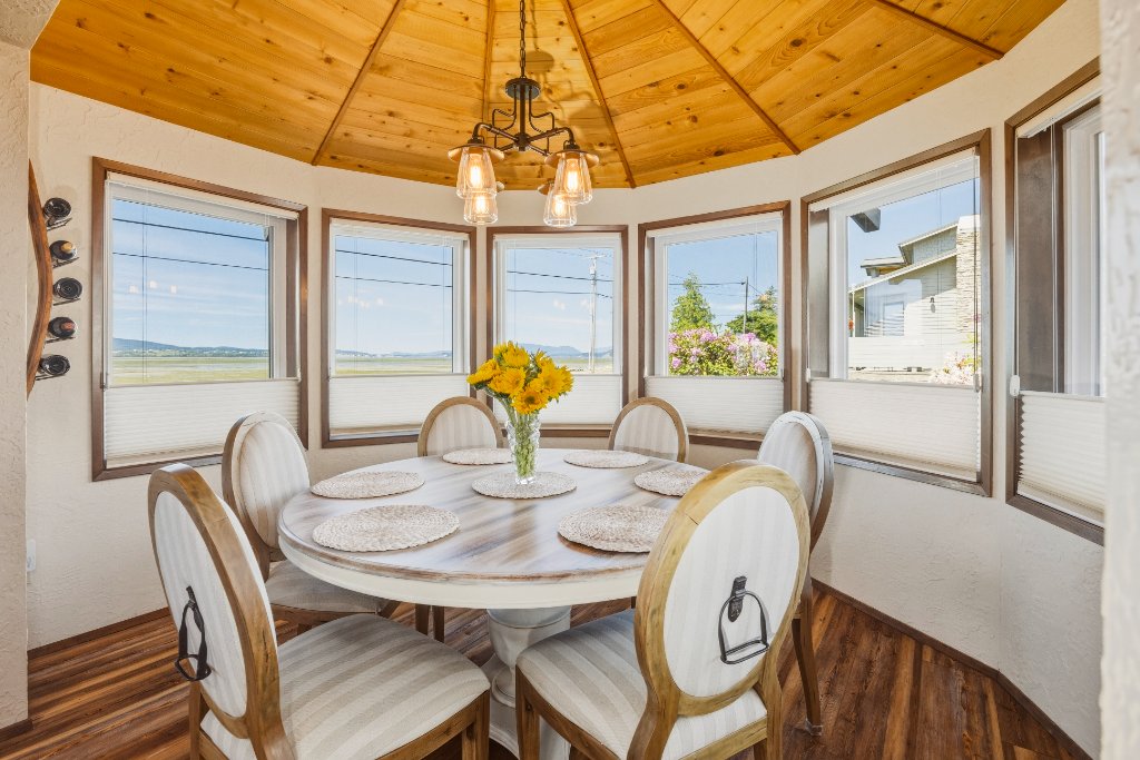 Dining Room — Bayview Edison Rd