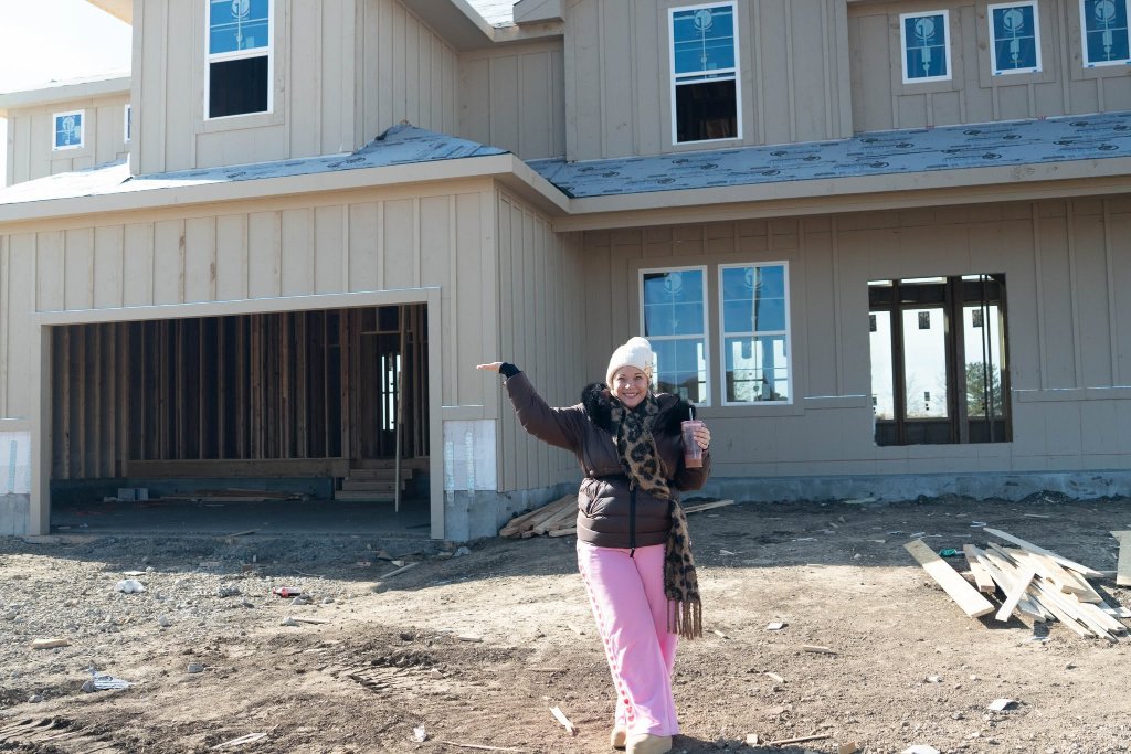 Amber at the build site