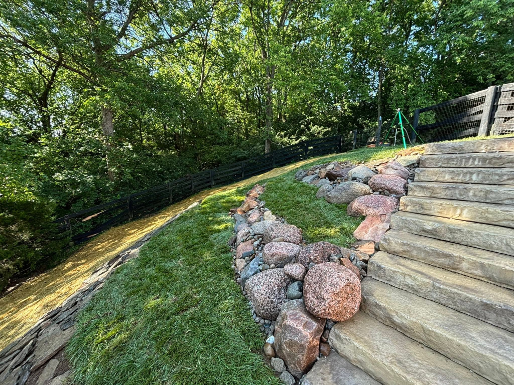 Hillside Transformation - Retaining Walls, Granite Boulders & Rosetta Steps 3