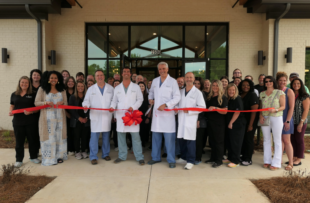 Rayner Eye Clinic Team Ribbon Cutting