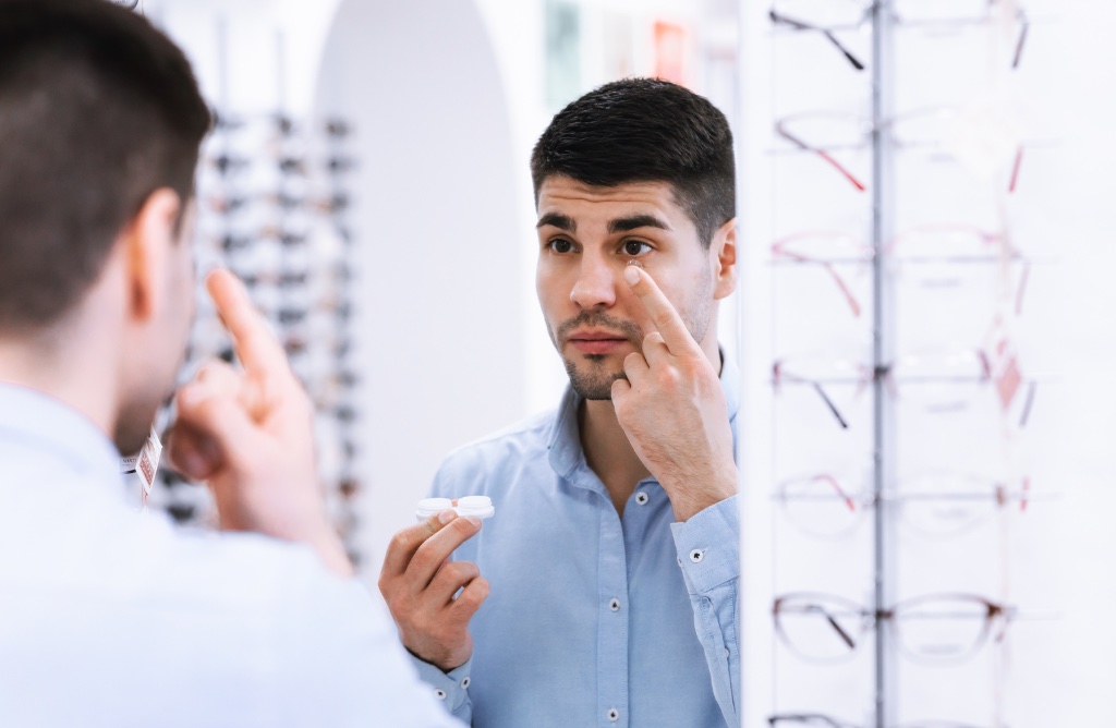 Contact Lenses