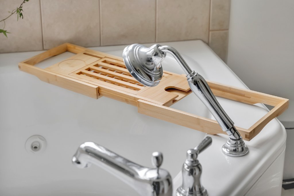 AirBnB Bath Caddy Detail
