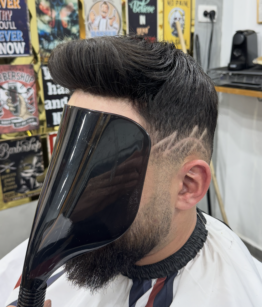 אחרי